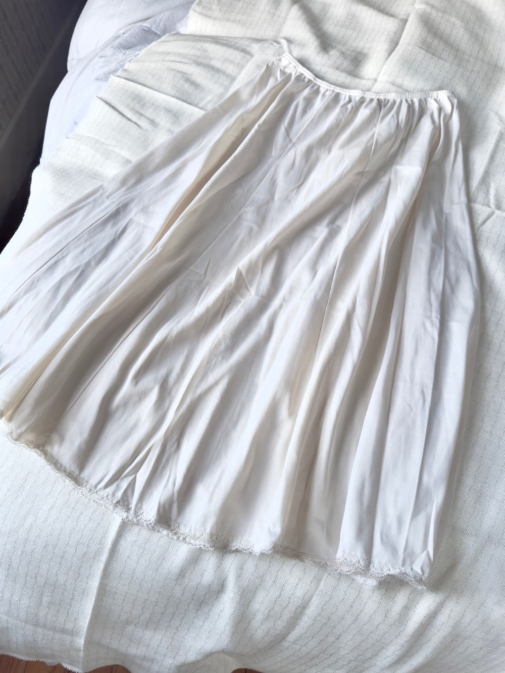 Sears Vintage Lace Trim A-Line Slip Skirt - Picture 3 of 7